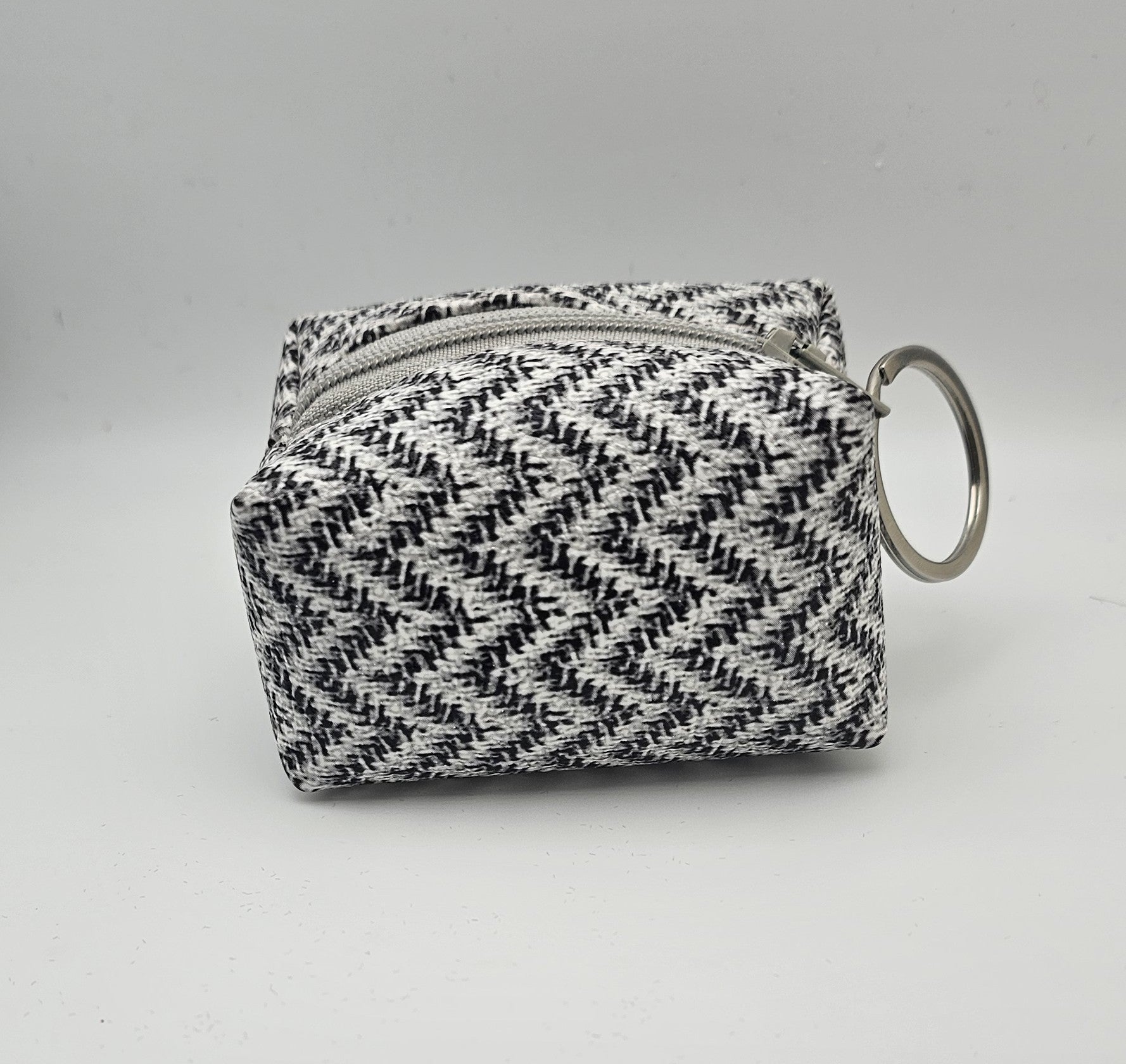 Handmade Faux Leather Earbud Case No. 7